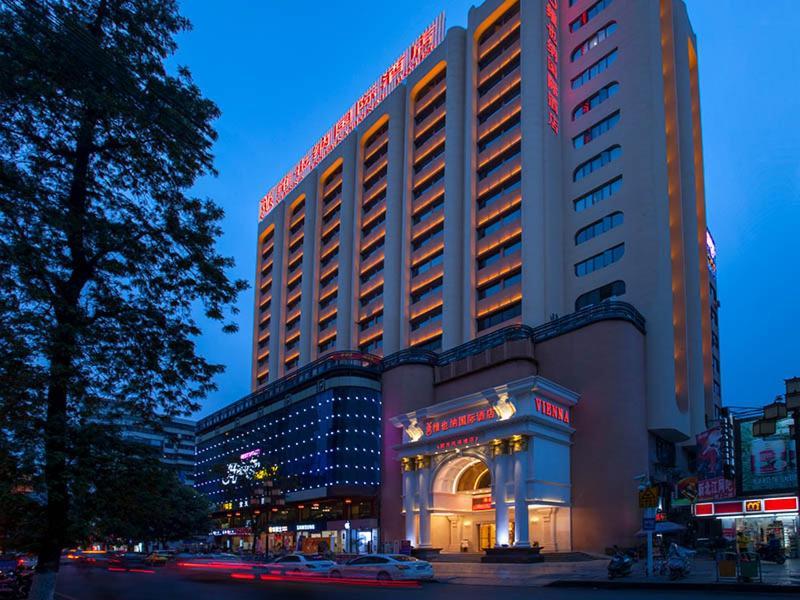 Vienna International Hotel Shaoguan Fengcailou Экстерьер фото